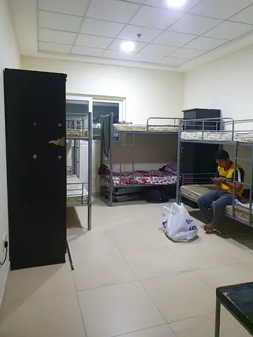 Bed space available near ADCB metro station.