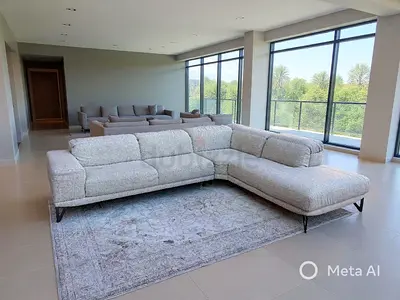 Premium quality Neat and clean natuzzi Editon L shape sofa