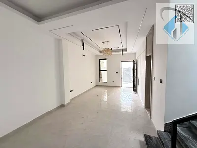 فيلا فاخرة للبيع منطقة الباهيه عجمان بسعر لقطه