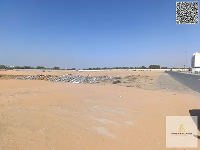 أرض تاون هاوس على شارع رئيسي في الحليو 1 – 160 متر