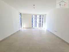 Vacant / Balcony / Hot Deal