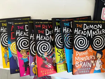 8 Demon Headmaster Books