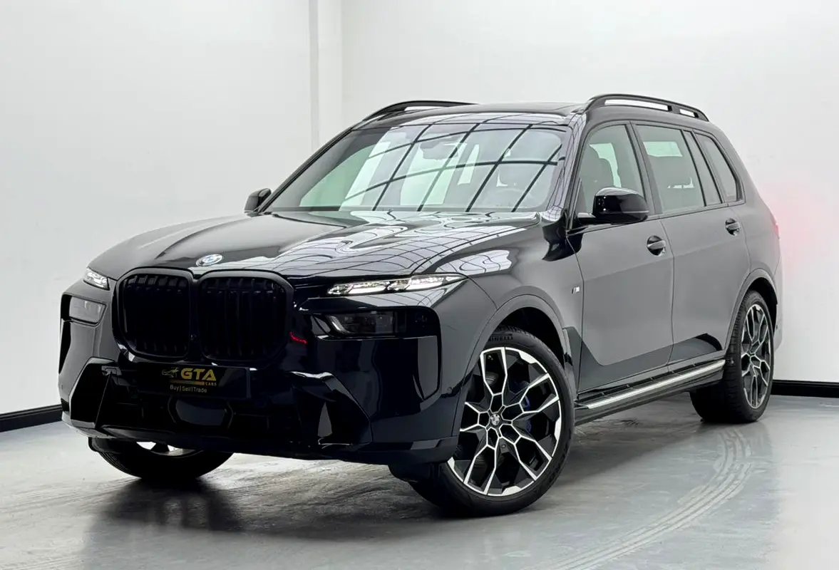 BMW X7 2025 — photo 1 of 17