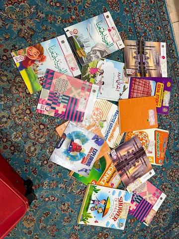 Grade 4 Nimsshj text books neat and clean