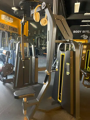 Commercial Gym Equipment for Strength Training