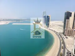 Parts Seaview with balcony, wardrobe, master room, big space, gym, and pool one parking free exit Du