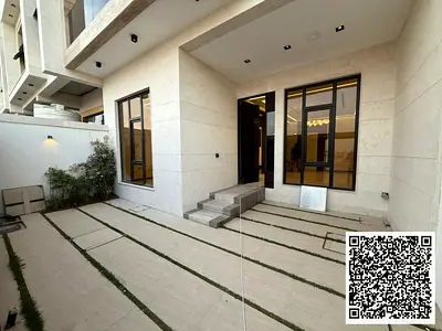 للبيع فيلا فاخرة في الياسمين عجمان | 5 غرف ماستر | 3300 قدم | شامل التسجيل