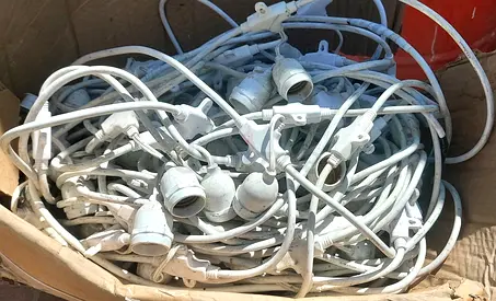 Lot of pre-wired light bulb holders / lamp sockets (used)