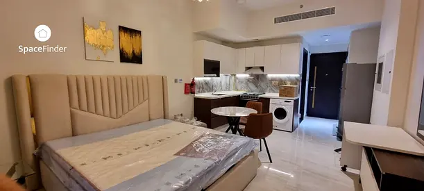 Huge Studio | Bright Layout | Ready to Move In