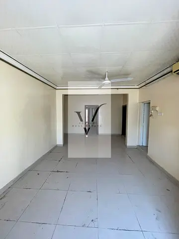 موقع مميز - اطلالة مفتوحة - موقف سيارة - بلكونة - اقساط مرنه
