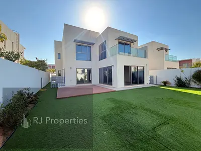 Charming 4BHK Townhouse | Premium Finish | Comfortable Family Lifestyle | All Amenities
