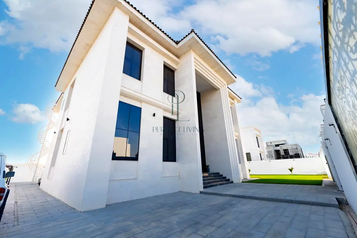 Family Space | Luxurious and Bright | Brand New
