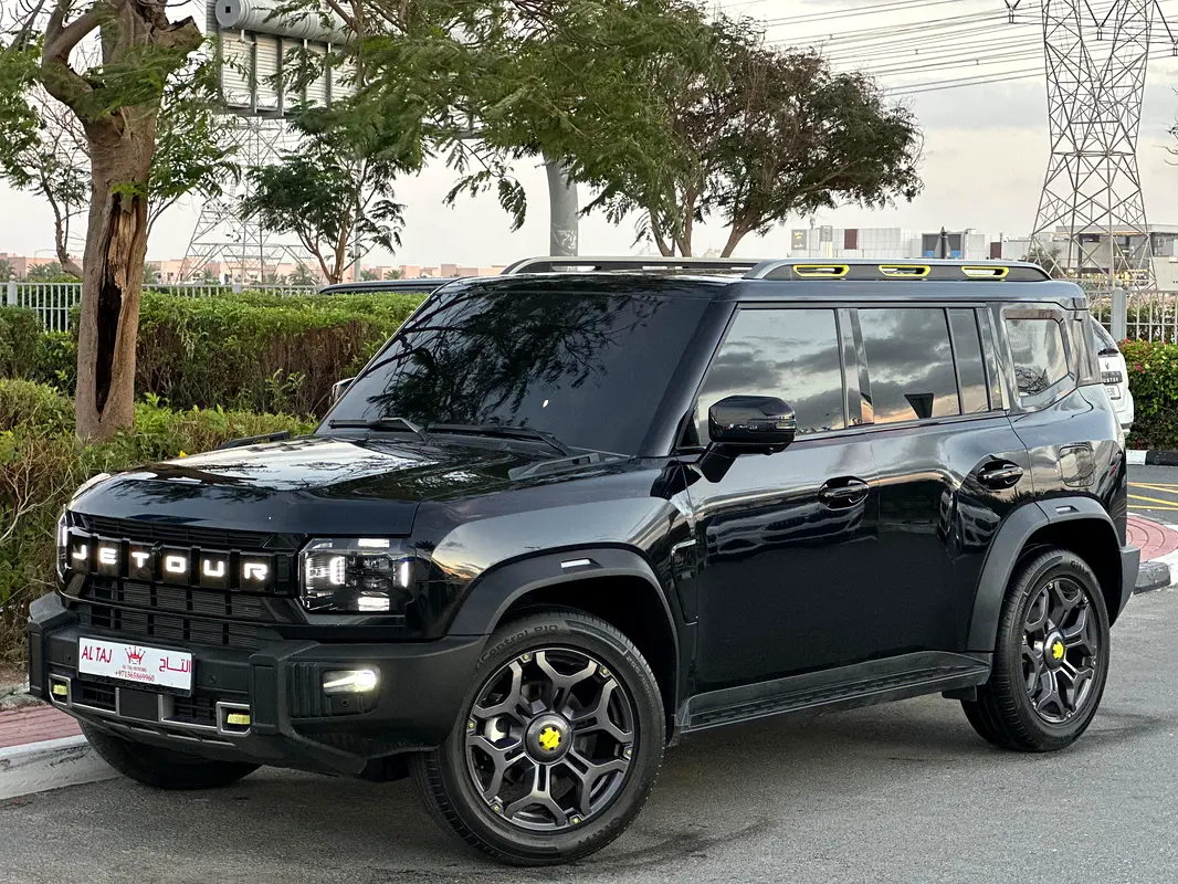 Jetour T2 2024 — photo 1 of 11