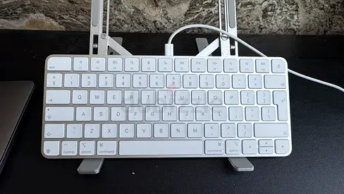 Apple Magic Keyboard - International English