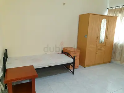 Bedspace for Executive Bachelor at Musaffah Sabiya Khalifa ME12