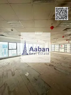 Spacious Commercial Office with Pantry, Washroom &amp; Beach View – Al Rashidiya Grand Mall, 2,700