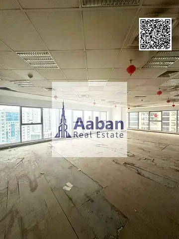 مكتب تجاري واسع مع مطبخ وحمام وإطلالة على البحر للإيجار – المول التجاري الراشدية، 2700 قدم² | 114,000 درهم
