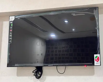 VeroTV LED 43-inch Smart TV for Sale