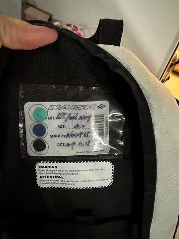 Naish wing surfing 4m