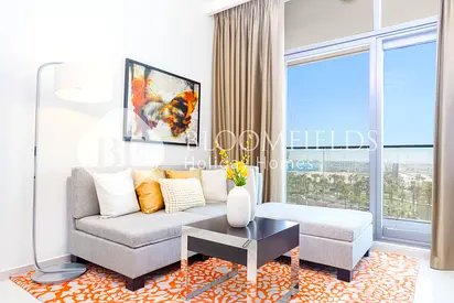 Holiday Home | Golf Views | Relaxed Lifestyle