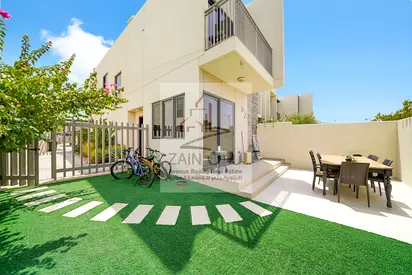 Big Size Luxury Villa I 3BR+MR Villa I I Near Community I Vacant on Transfer