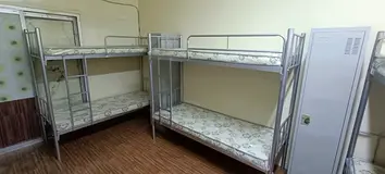 Bedspace for Bachelors In Meena Bazaar Bur Dubai Near Sharaf DG Metro Station