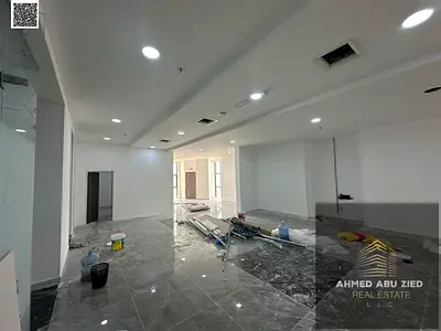 ✨ فرصة زمميزة لشركتك بموقع راقٍ وإطلالة رائعة على الخور مكتب يصلح لجميع الانشطة وتبلغ مساحتها حوالي 5000 قدم مع شهرين مجاني _صيانة كامل علي المالك