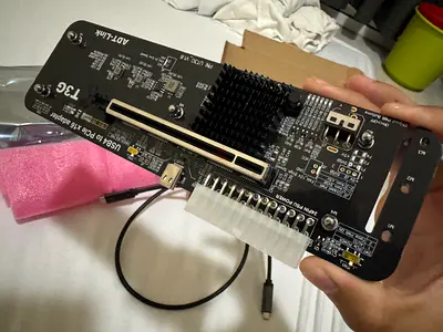 ADT UT3G USB4 eGPU Adapter – External GPU Dock (Complete Set, Like New)