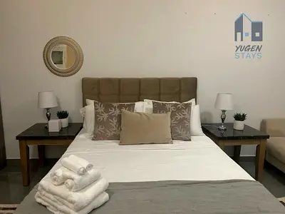 Special April Offer – Lower Rental Price, Book Now!