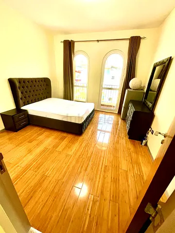 Room for girls only in very clean villa in JVC