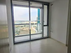 Balcony | Ready To Move | Prime Location