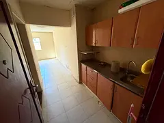 A fantastic opportunity: a spacious studio apartment with a separate kitchen, at a very reasonable p