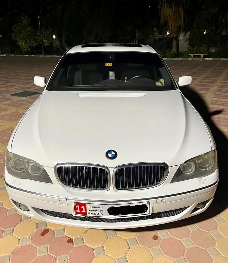 BMW 7-Series 2006 — photo 1 of 6