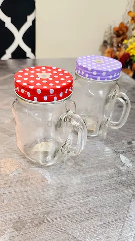Set of 2 Small Glasses with Lids