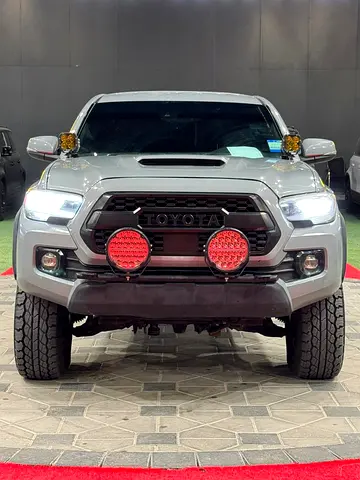 2018 Toyota Tacoma TRD - American Specs