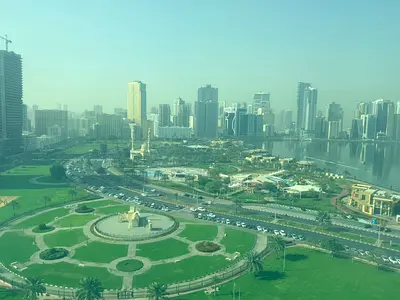 مكتب 1850 قدم | مجهز بالكامل | إطلالة بحرية + باركينغ| حمامين | مطبخ