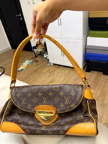 Louis Vuitton Monogram Shoulder Bag - Pre-owned
