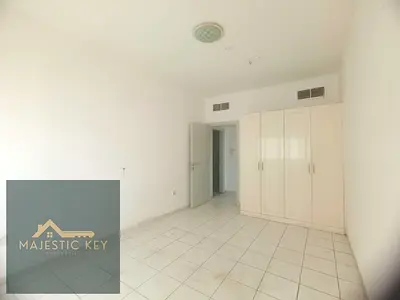 BIGGEST APARTMENT!!2BHK APARTMENT WITH BALCONY AND CENTRALISED AC AND CENTRALISED GAS JUST IN 40k