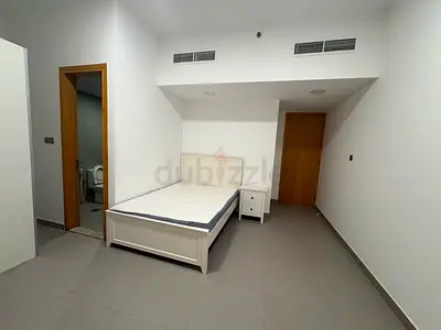 Room with washroom fully furnished Gym pool single or couple near metro side  parking free out side