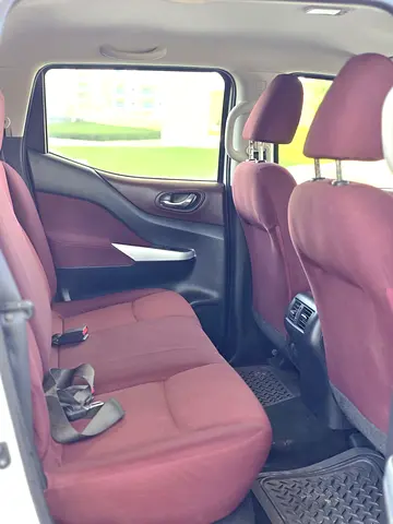 2016 Nissan NAVARA — фото 4