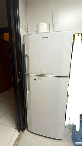 Hitachi Double Door Fridge – Good Working Condition – Urgent Sale