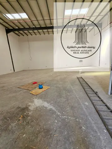 3800 sq ft warehouse with mezzanine for rent in Al Jurf 3
