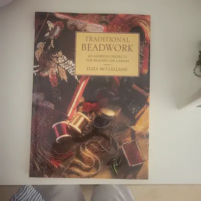 Traditional Beadwork: 20 Colorful Projects for Beadworking Artists