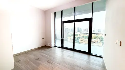 Open Layout l Rented l Investor Deal