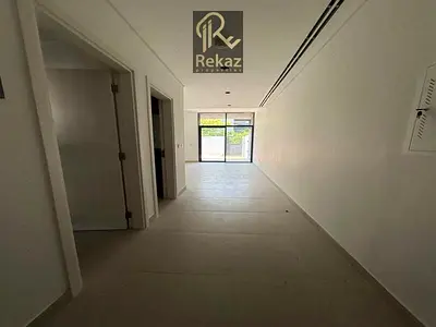 تاون هاوس فاخر للإيجار – 4 غرف نوم