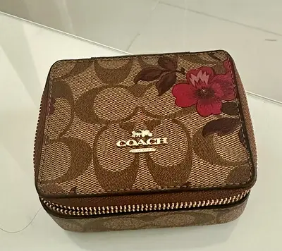 Coach Jewelry Box Pre Loved