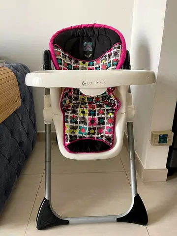Baby Trend 3-in-1 High Chair – Clean  Good Condition