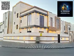 Corner villa on two streets, near the mosque. Land area 4350 sq ft. 7 master bedrooms and a roof ter