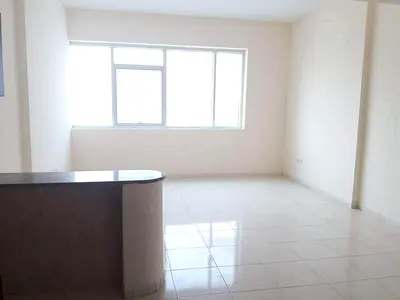 STUDIO APARTMENTS SAPRATE KITCHEN BATH STARTING FROM 28K,30K,1 CHEQ,32K 34K 4 / 6 CHEQS + 1 MONTH FREE ON DUBAI SHARJAH BORDER ON RTA BUS STOP F 24 CO