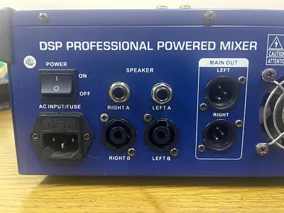 iHandy PMX402D-USB is a 4-channel professional audio mixer